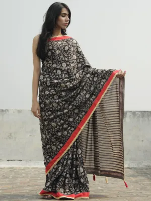 Black Kashish Ivory Hand Block Printed Cotton Saree With Red Border & Tassels - S031702286