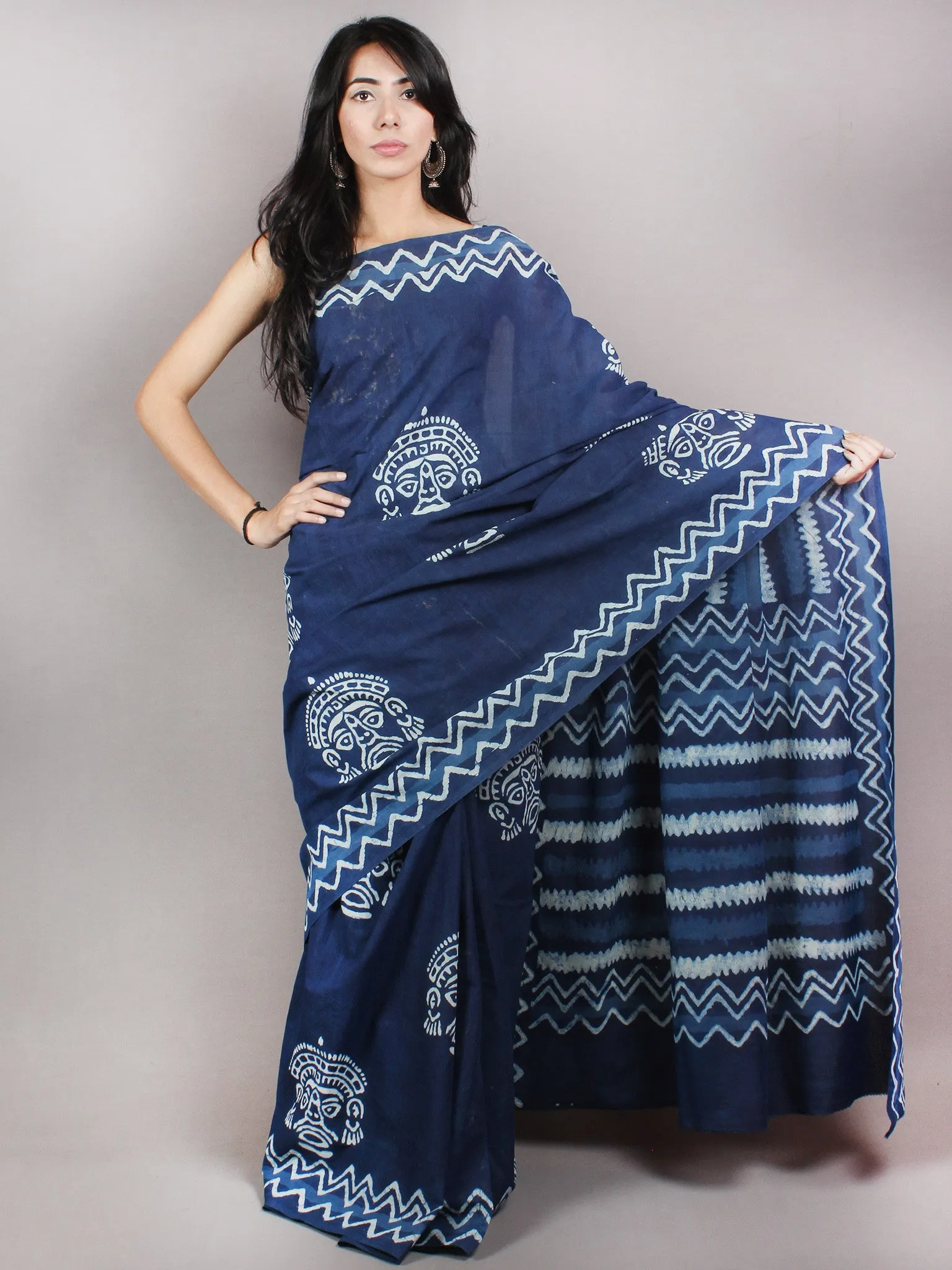 Indigo Ivory Cotton Hand Block Printed Saree - S03170695