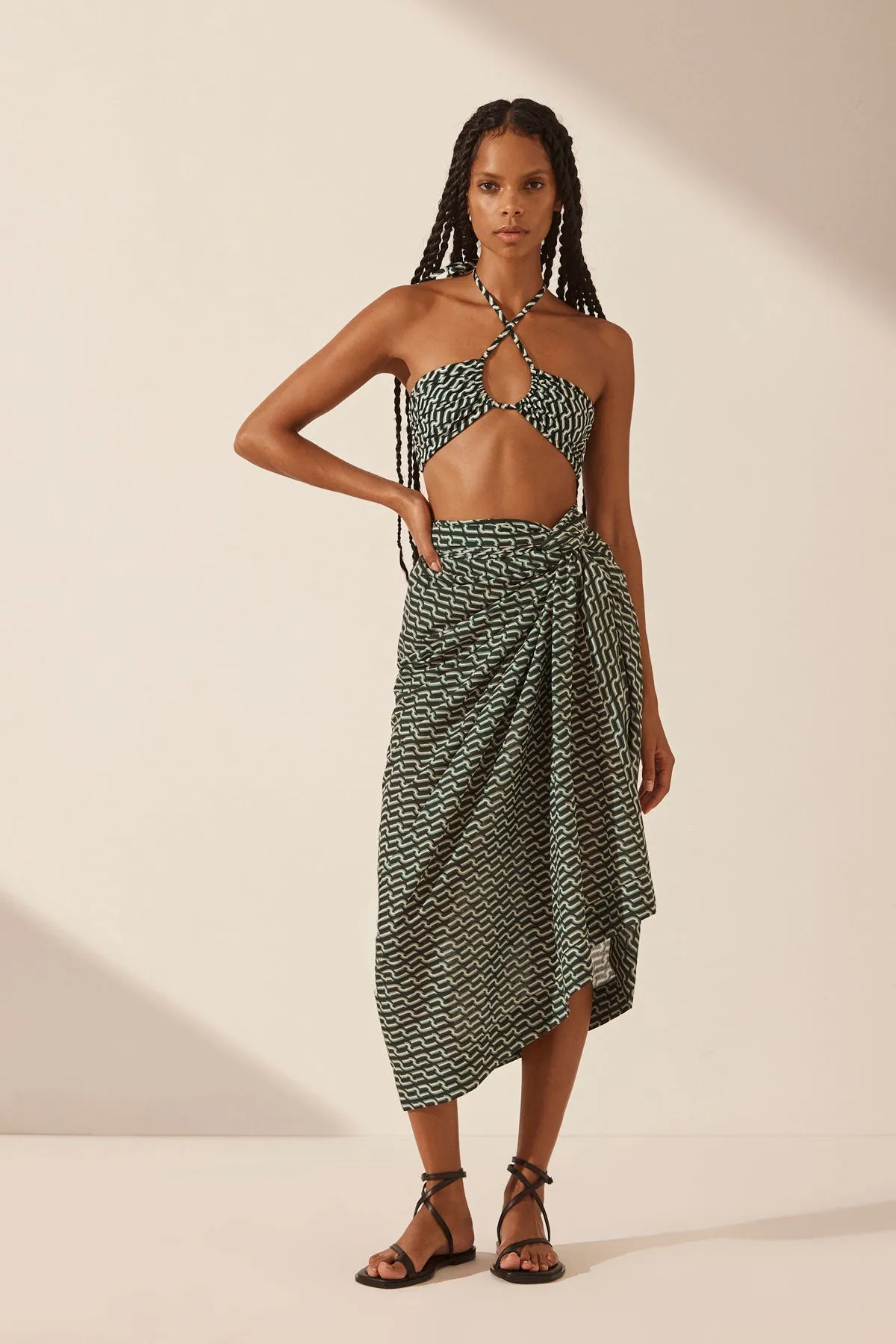 IVONNE SQUARE SARONG