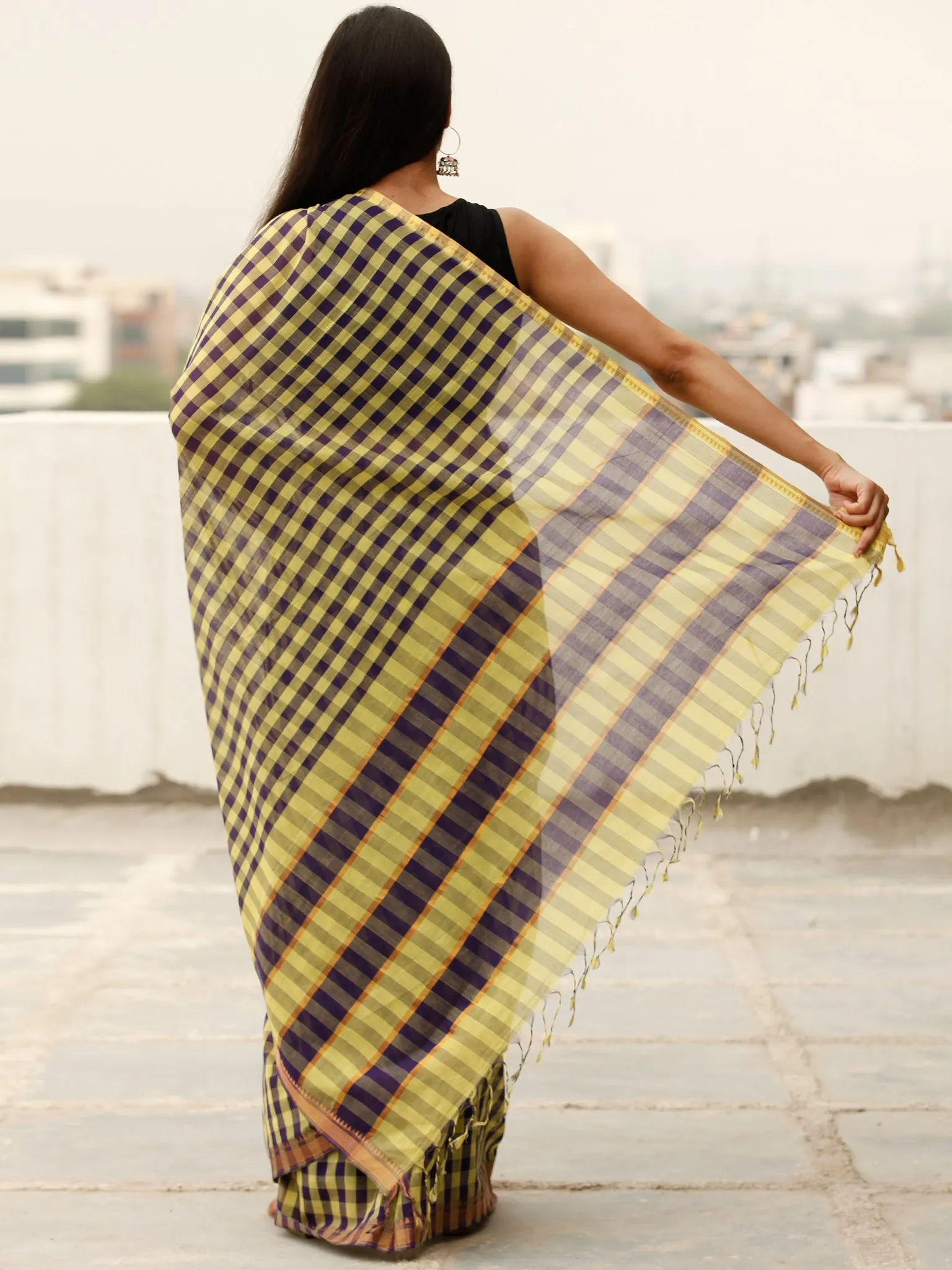 Lime Purple Handloom Mangalagiri Cotton Saree With Zari Border - S031703869