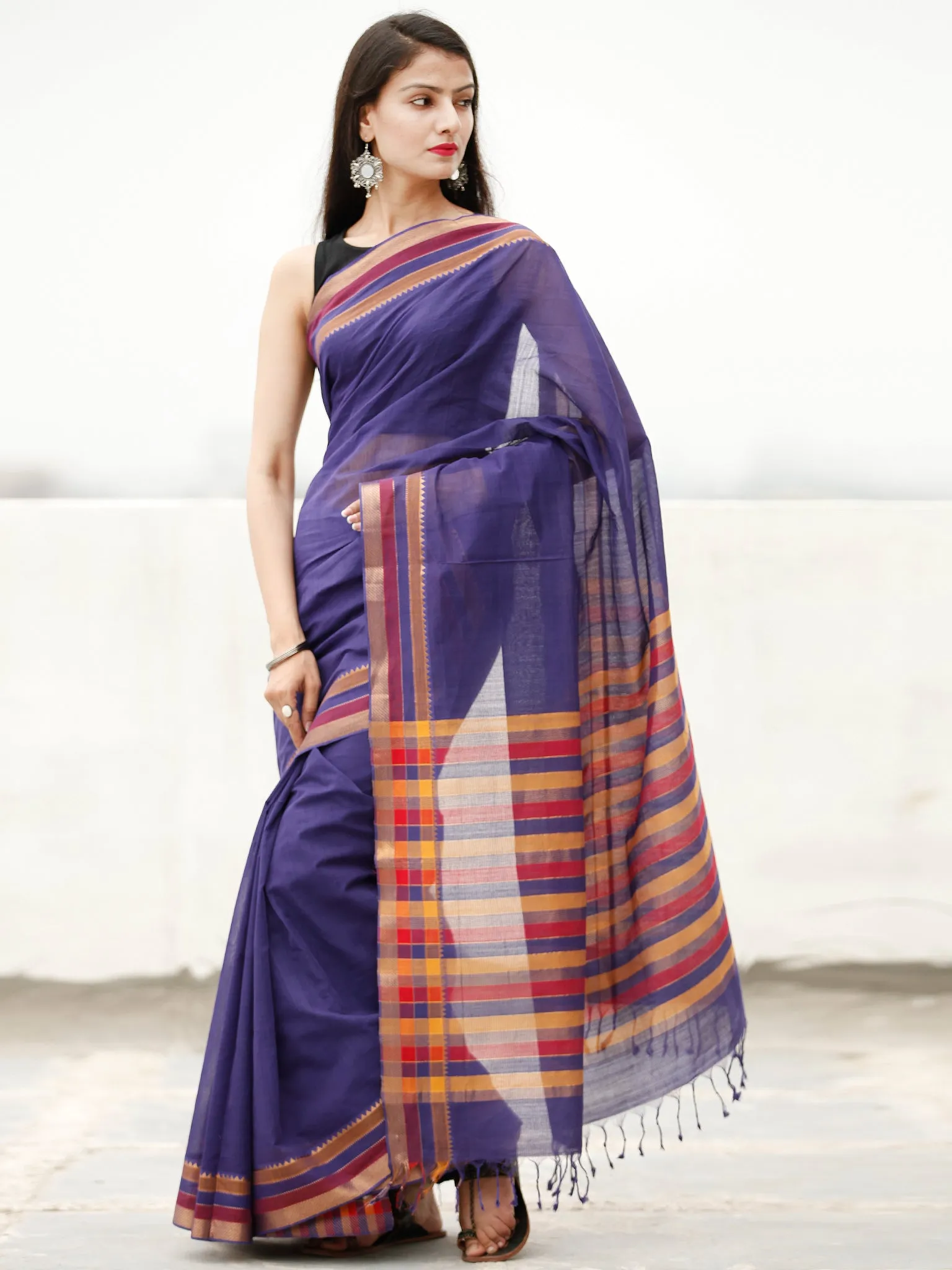 Purple Coral Handloom Mangalagiri Cotton Saree With Zari Border - S031704057