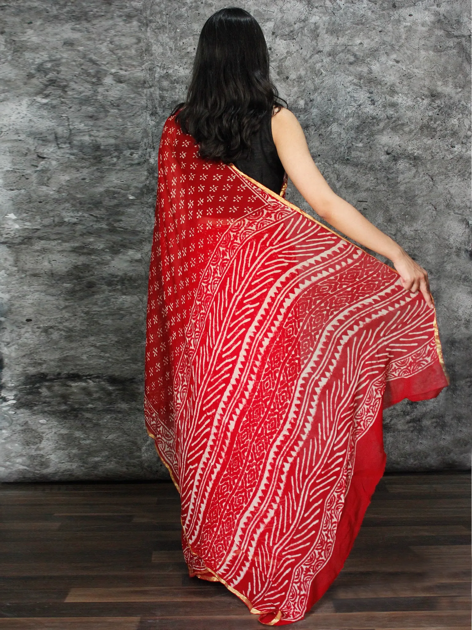 Red White Hand Block Printed Chiffon Saree with Zari Border - S031703126