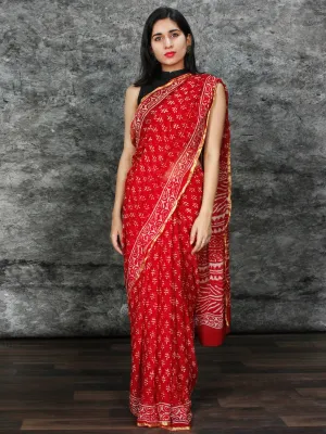 Red White Hand Block Printed Chiffon Saree with Zari Border - S031703126